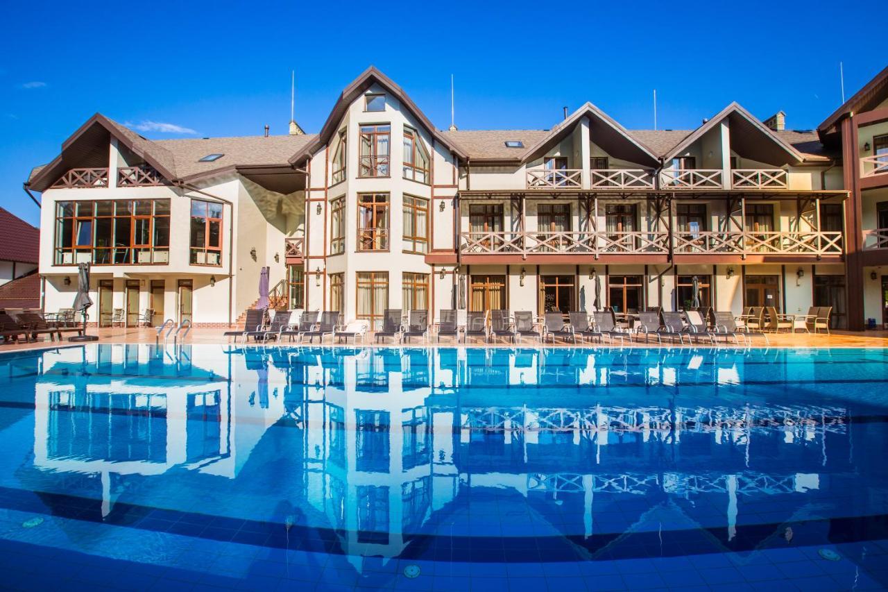 Georg Park Hotel Tarashany Extérieur photo